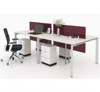 Bàn 4 chỗ ngồi Chân tam giác