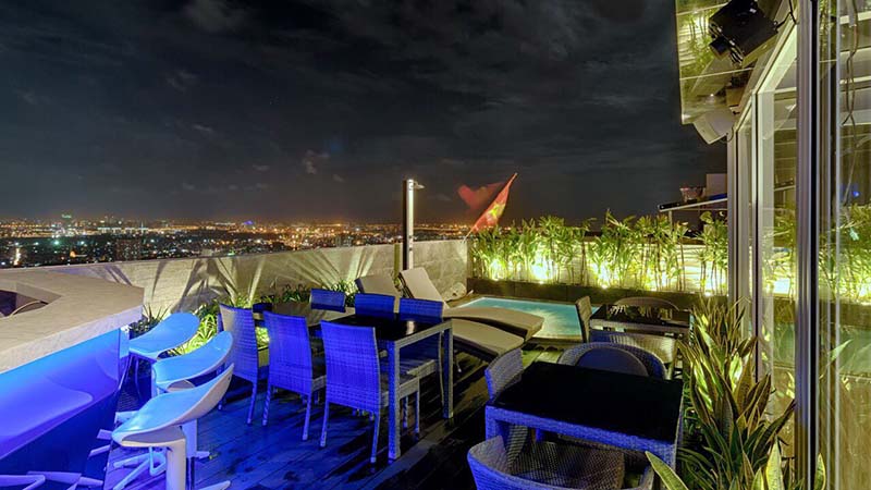 /san-thuong-penhouse-ve-dem /san-thuong-penhouse-ve-dem